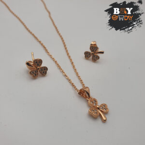 Charming Four Leaf Clover Necklace With Earrings for Every Occasion